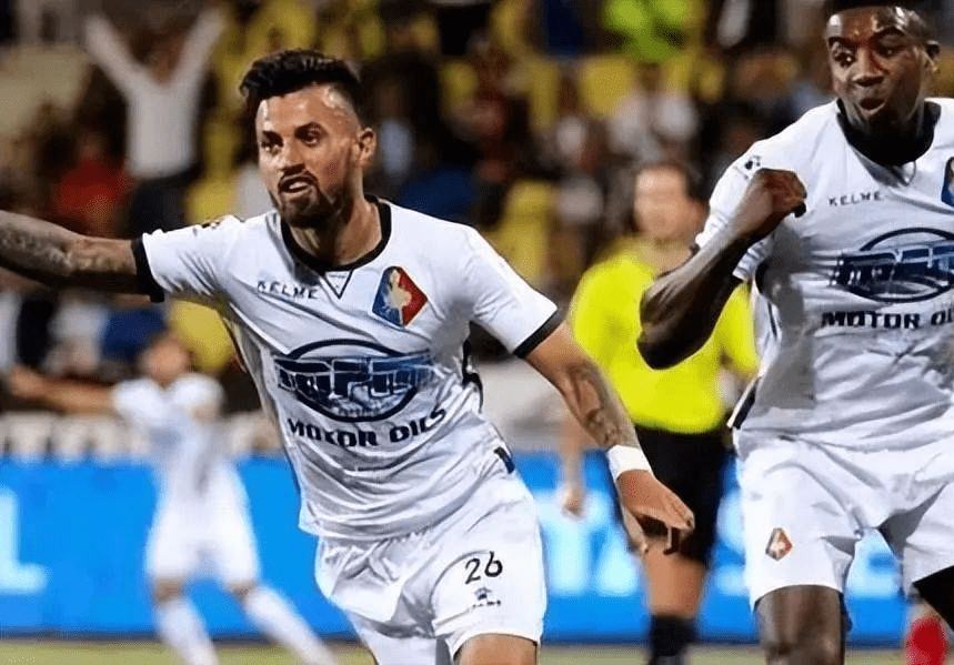 新预测中 新预测中