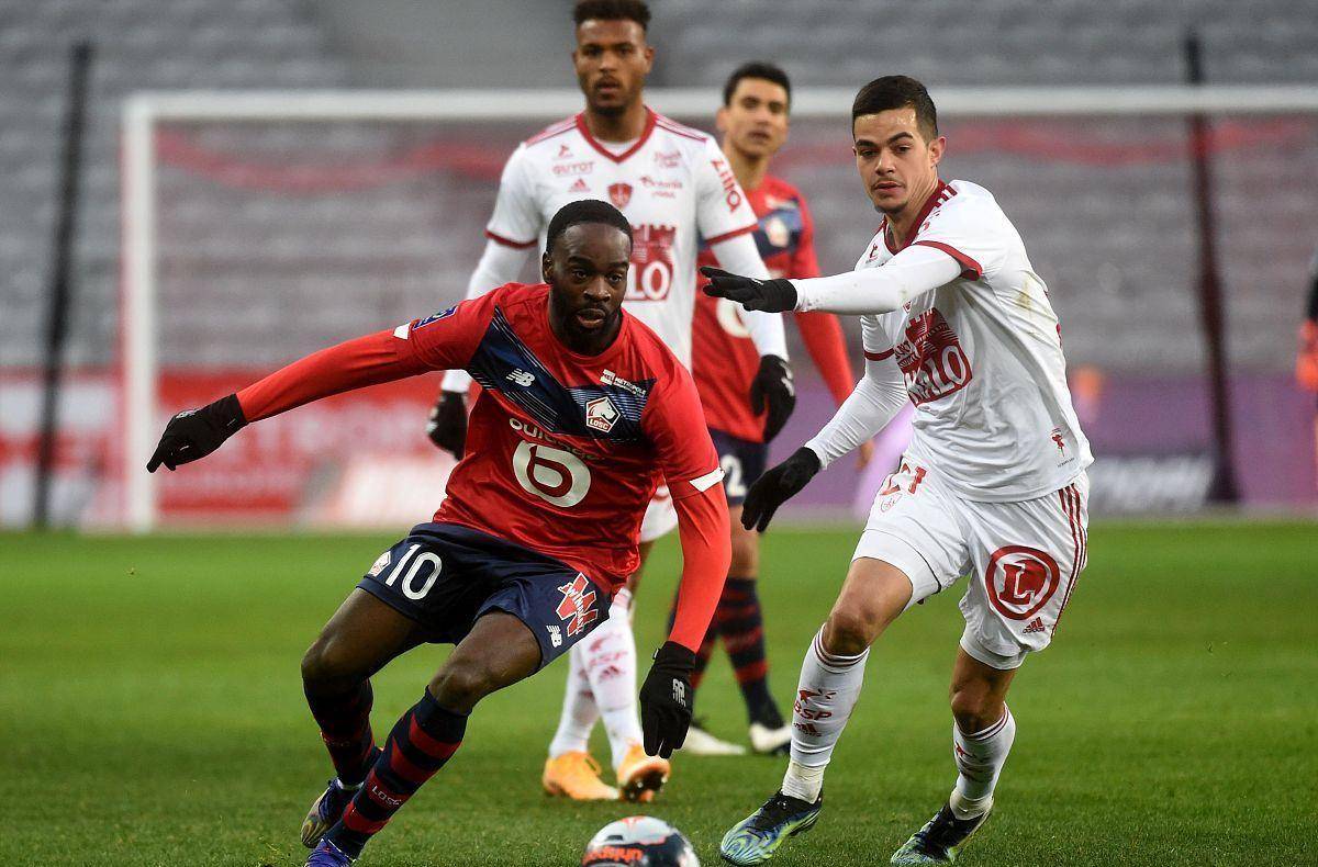 而是通过资 而是通过资