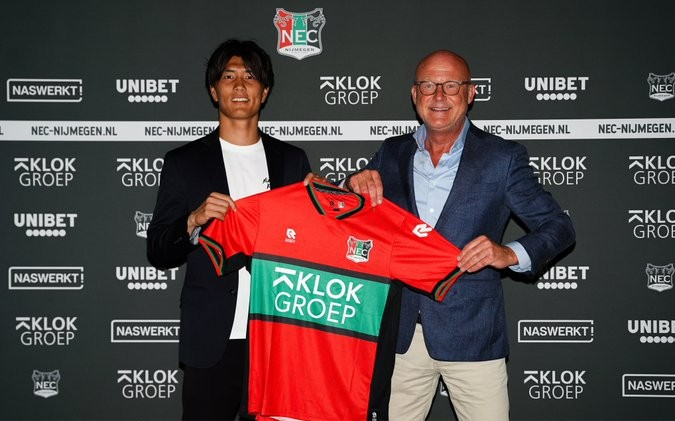 更反映了他 更反映了他