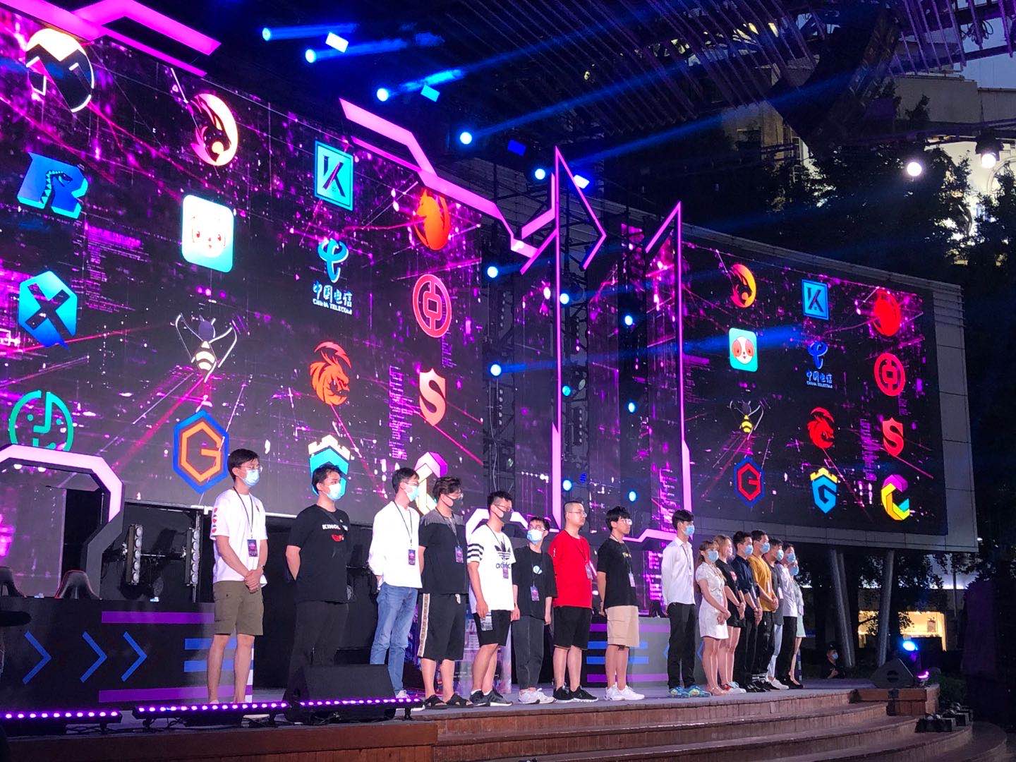 继续前行 继续前行