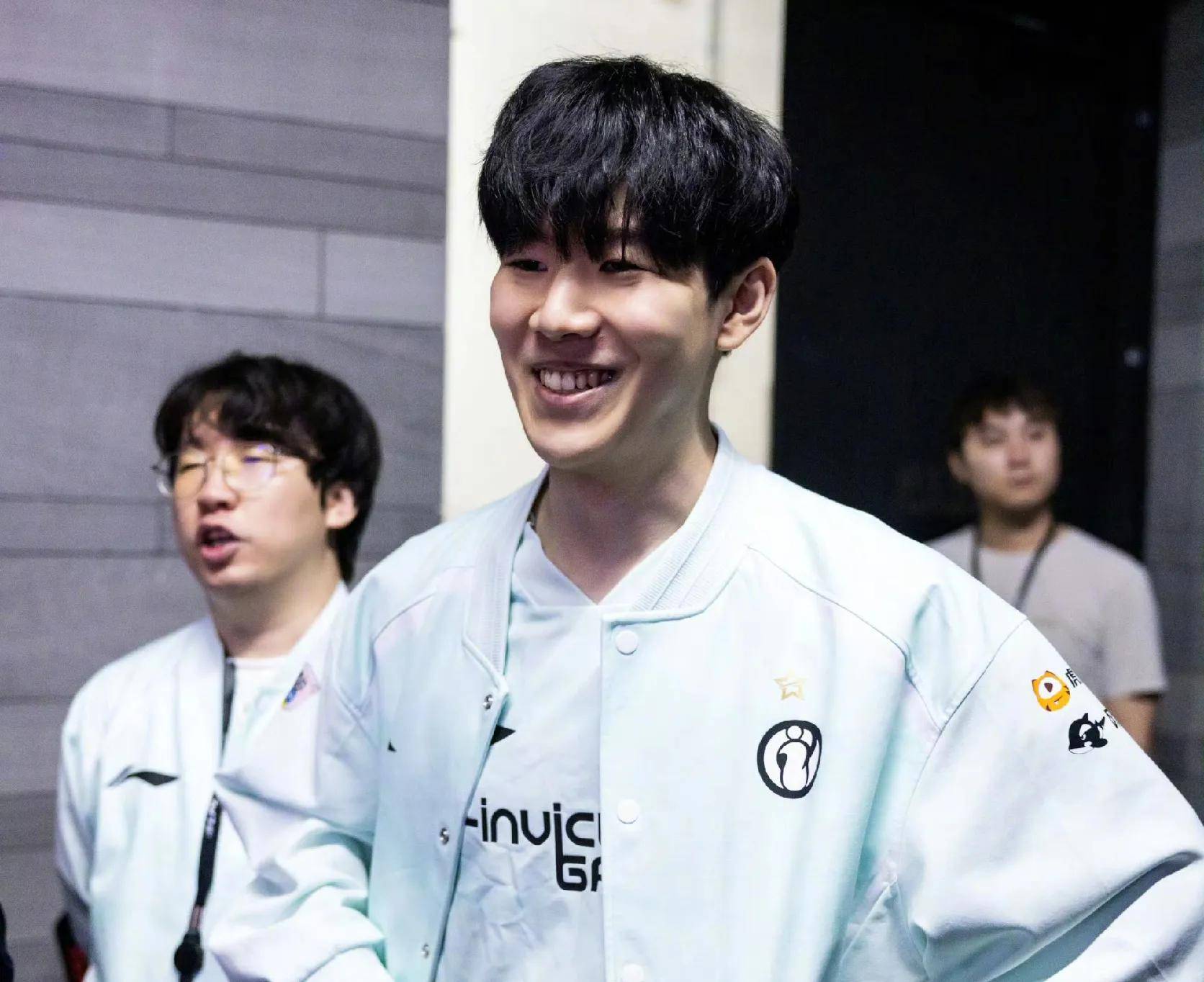 曾以19岁 曾以19岁