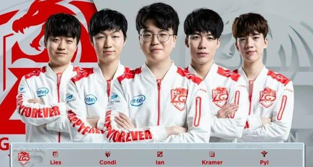 与此同时 与此同时